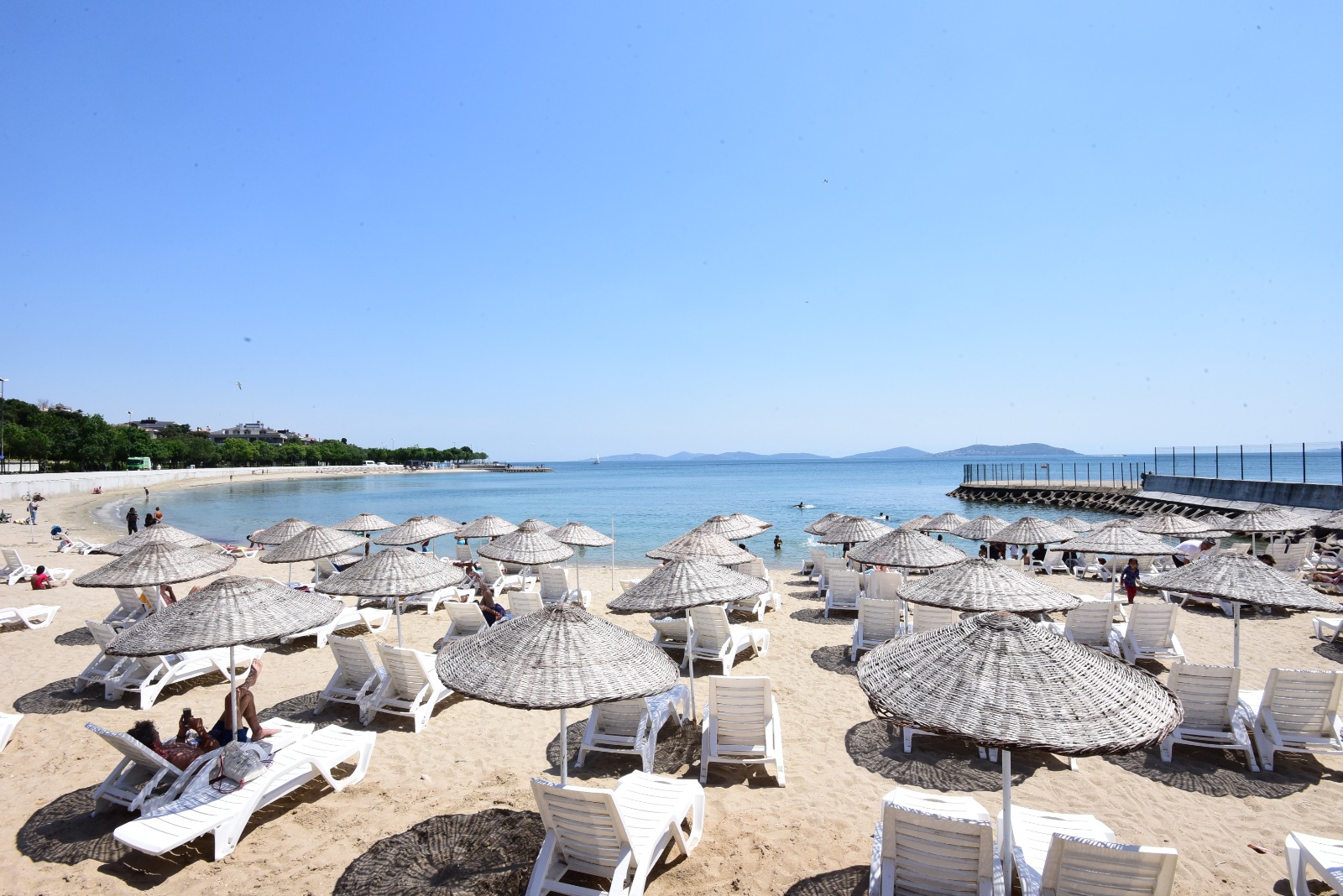 Caddebostan plajları 3 Haziran’da açıldı